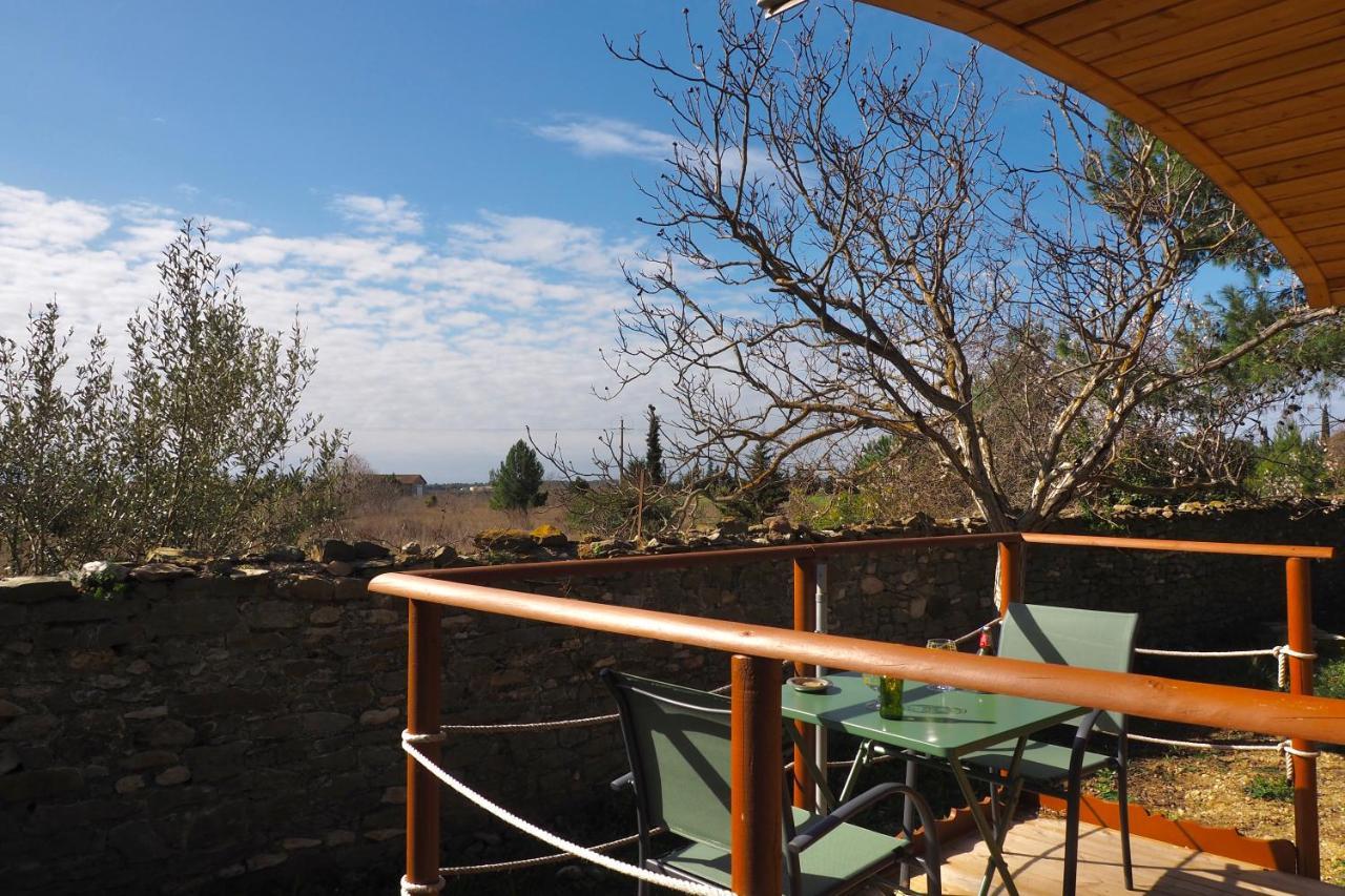 Roulotte Dans L'Aude Βίλα Trausse Εξωτερικό φωτογραφία
